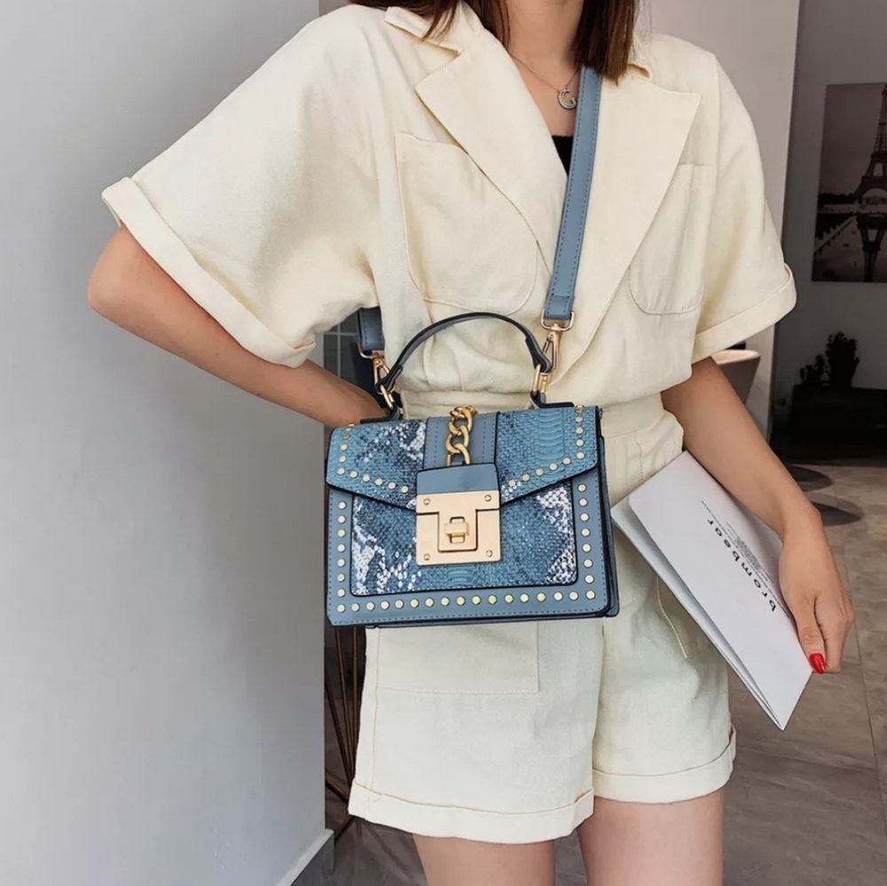 Designer Vintage Rivet Shoulder Bag - Picture 8 of 9